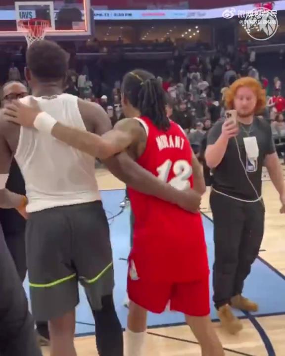 狼王&槍王惺惺相惜！華子賽后與莫蘭特相互致意！