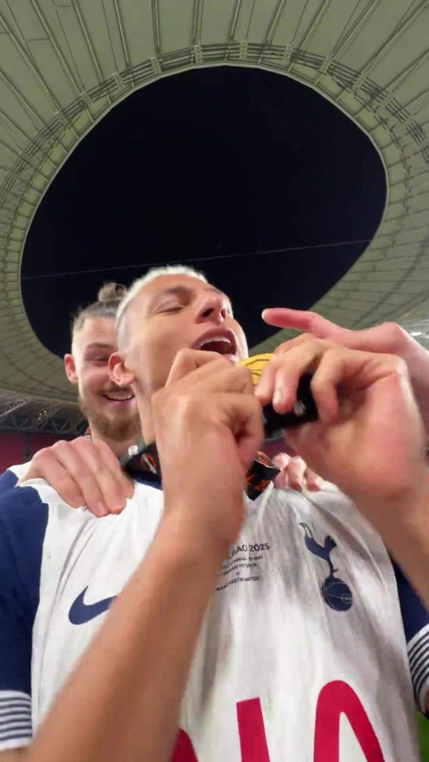 巴西吳奇?。±聿槔@是抑郁癥好了嘛