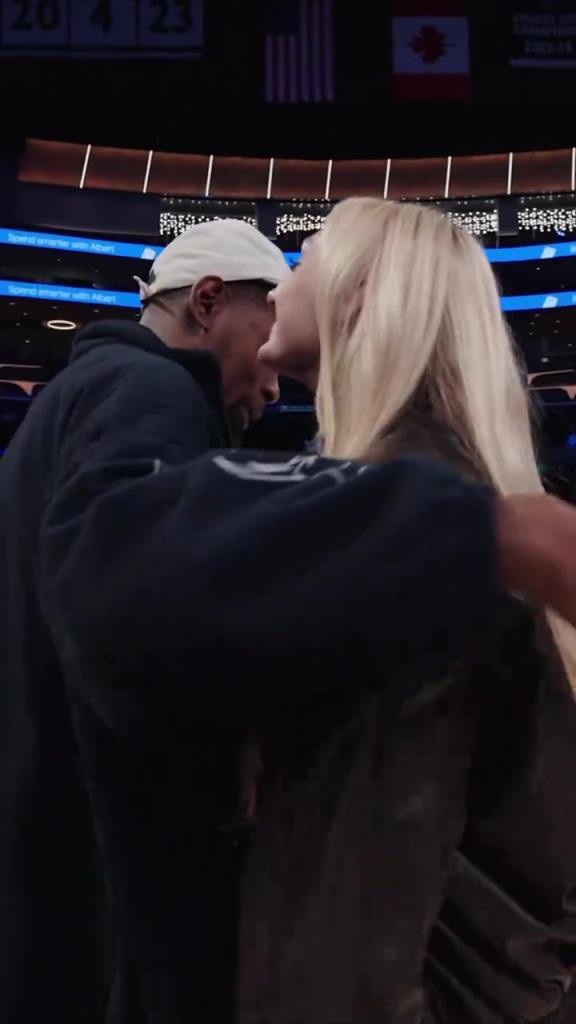 卡梅倫布林克這大長腿，KD都得多看幾眼